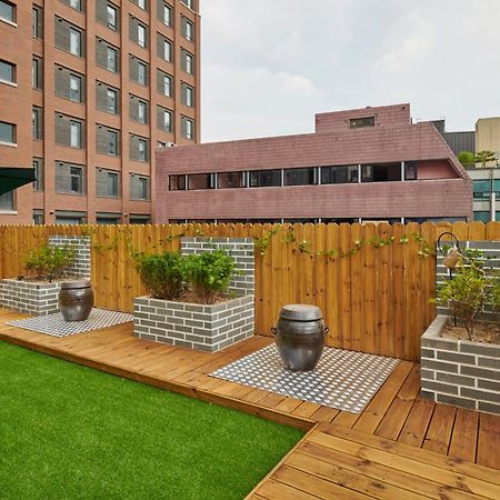 Eight Rest Hostel Myeongdong Seoul Eksteriør bilde