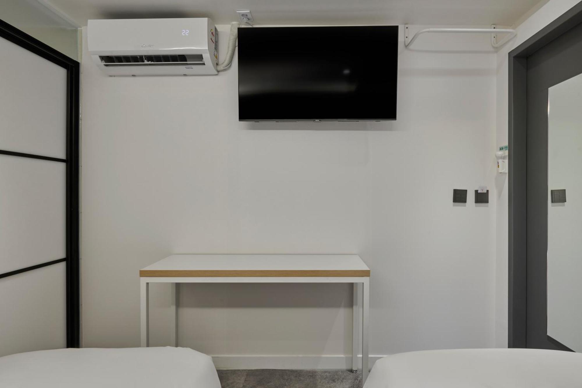 Eight Rest Hostel Myeongdong Seoul Eksteriør bilde