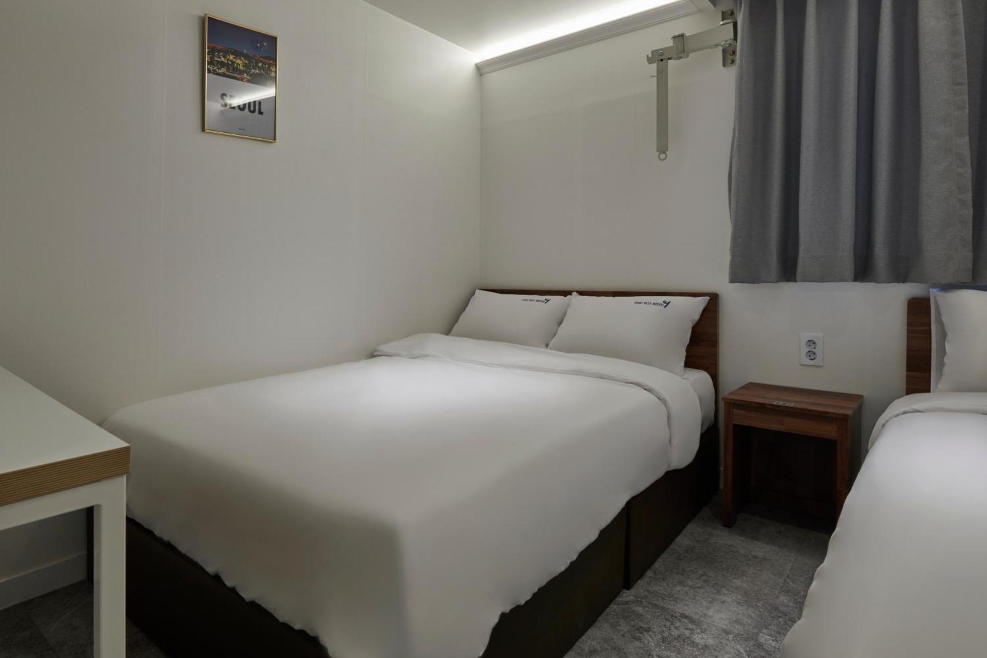 Eight Rest Hostel Myeongdong Seoul Eksteriør bilde