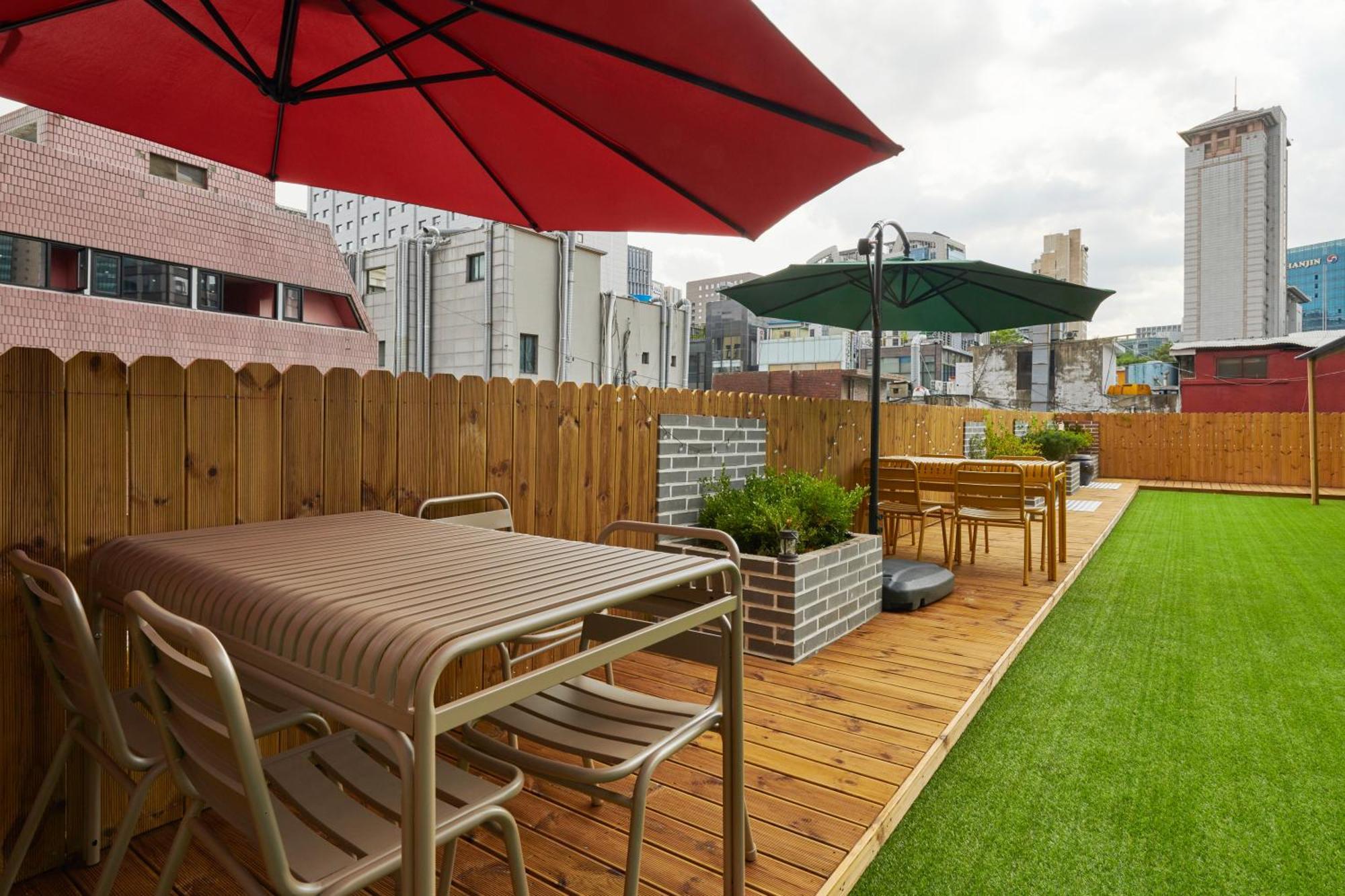 Eight Rest Hostel Myeongdong Seoul Eksteriør bilde